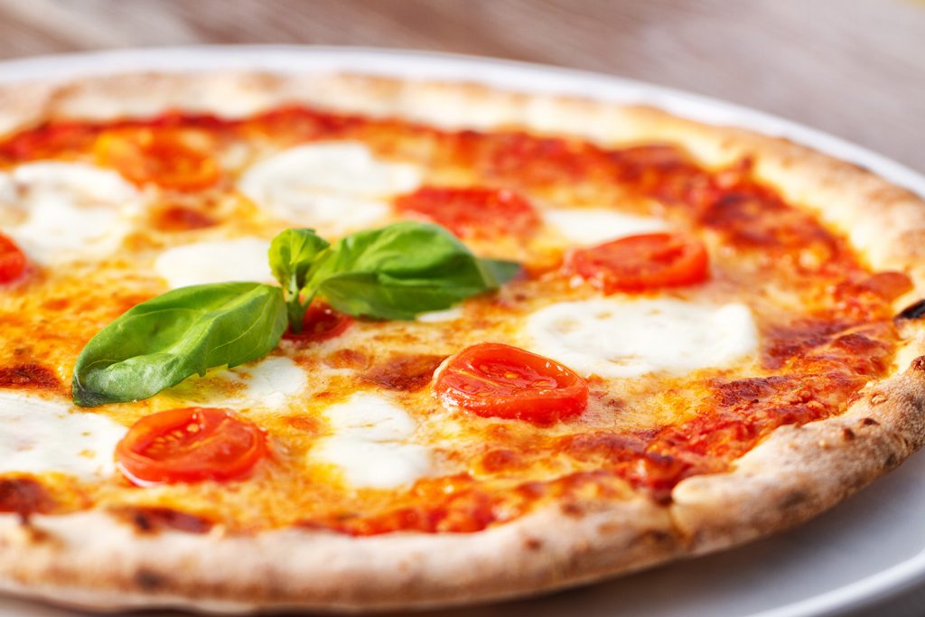 Mozzarella frozen per realizzare pizze e piatti gustosi per i tuoi clienti
